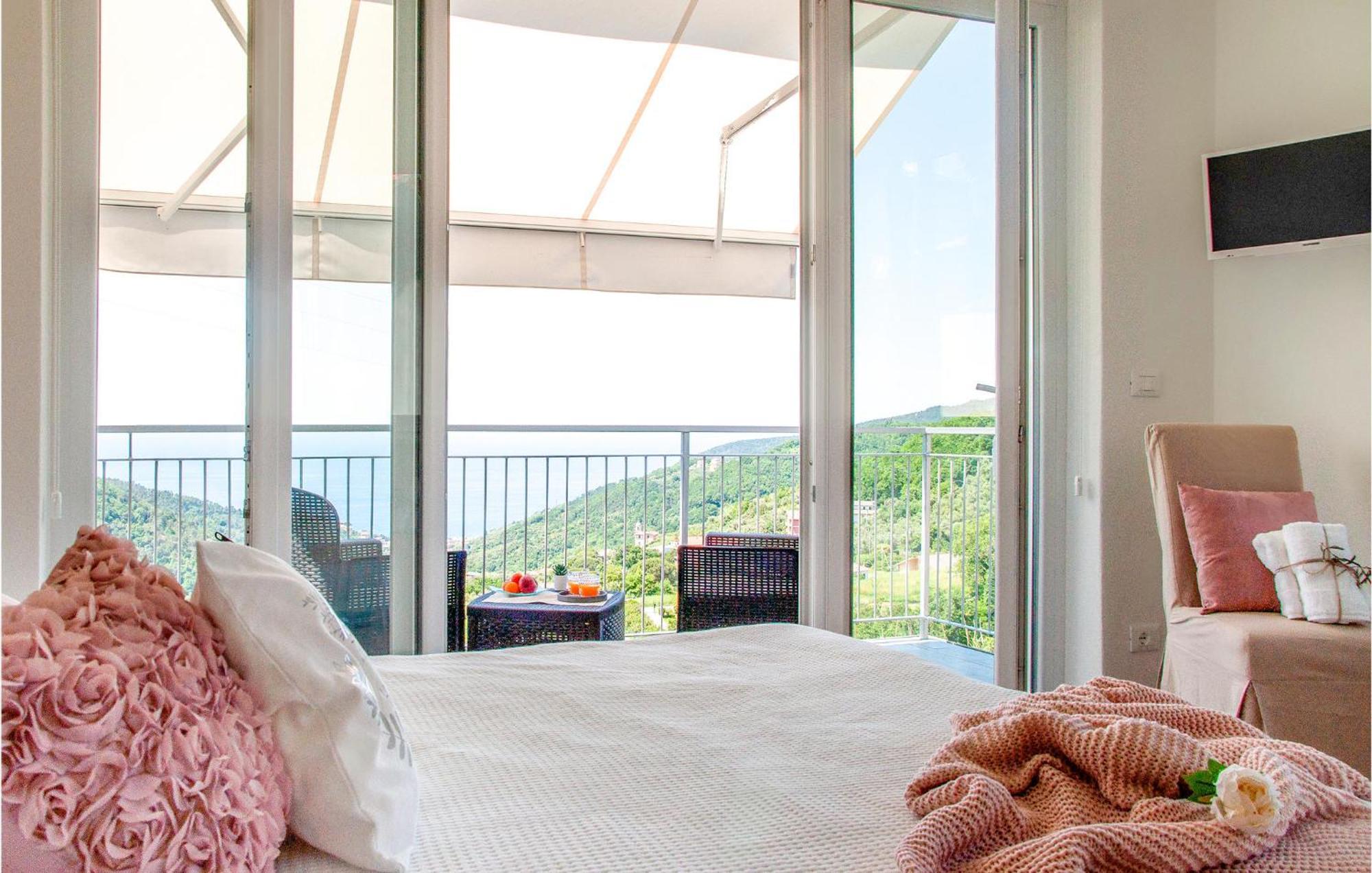 Amazing Apartment In Moneglia With House Sea View Екстер'єр фото
