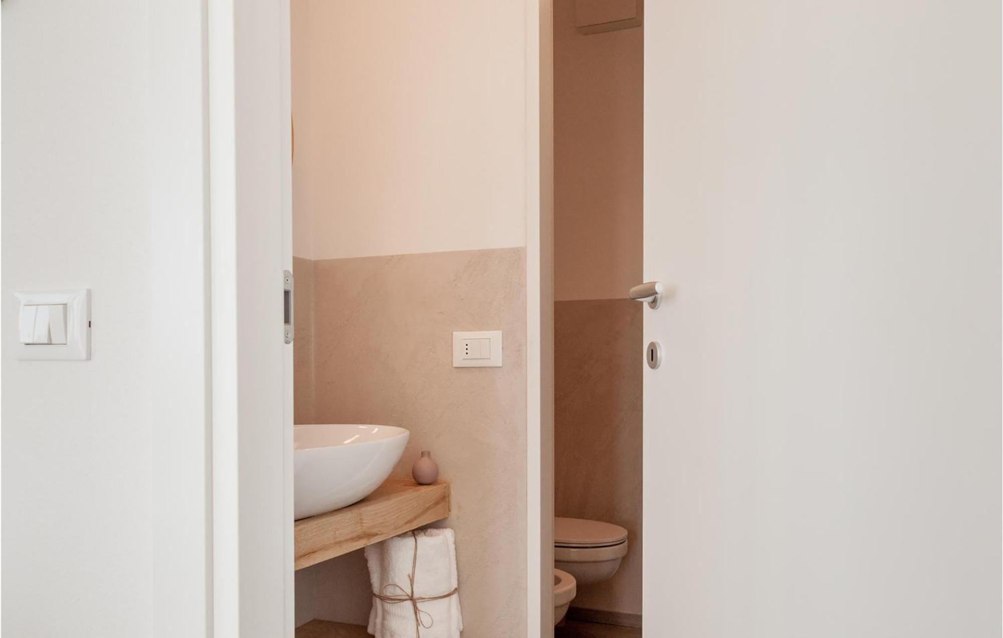 Amazing Apartment In Moneglia With House Sea View Екстер'єр фото